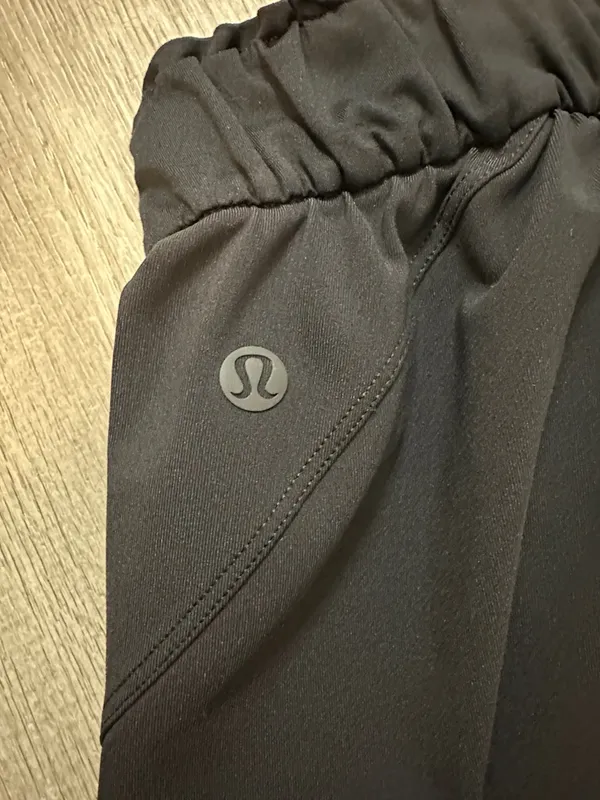 Lululemon Sz 2 Keep Moving High Rise Business Casual Pull On Women’s Black Pants - Image 4