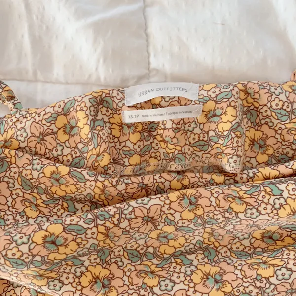 Urban Outfitters floral midi dress - Image 4