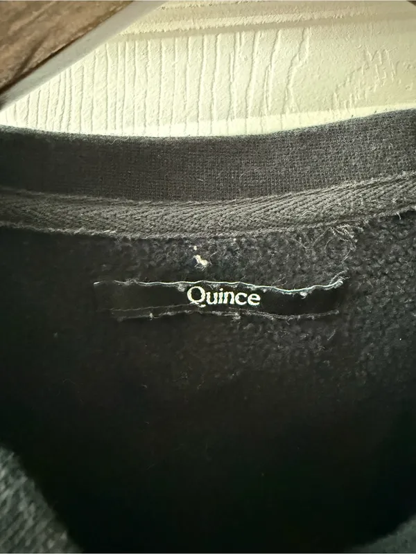 Quince Organic Cotton Heavyweight Crewneck Sweatshirt in Black - Image 4
