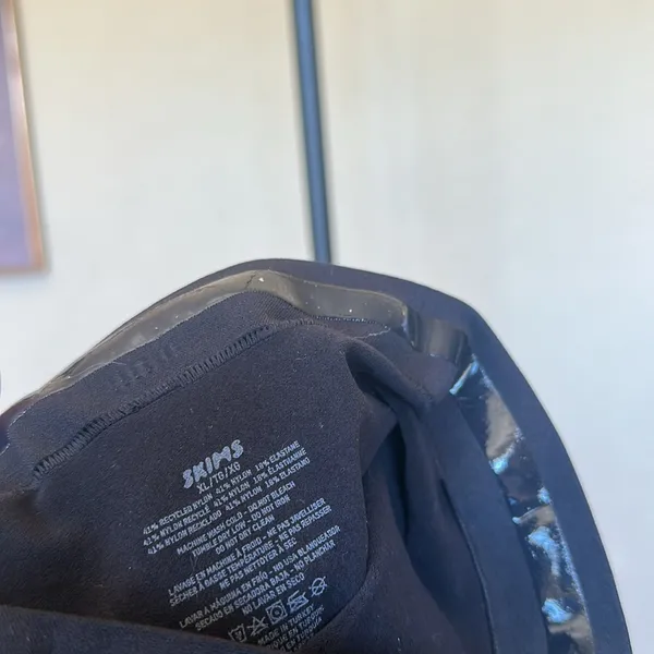 Skims Seamless SCUPLT Solution Short Left Leg Exposed Onyx BLACK NWOT $42 sz XL‎ - Image 7