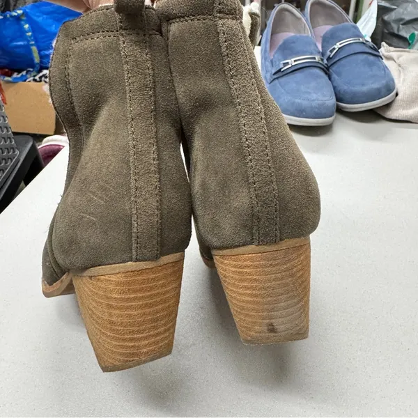 Jeffrey Campbell Green Suede Leather Ankle Boots Womens 8 Fall Booties Classic - Image 5