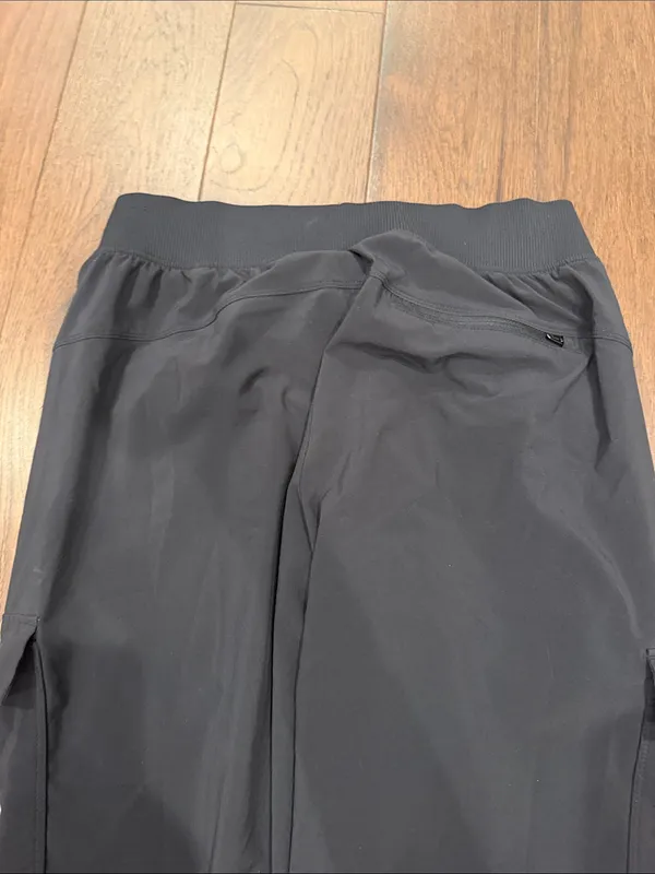 all in motion Black Cargo Jogger Pants Size Medium - C11-732 - Image 7