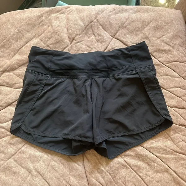 Lululemon Run Times Short 4-way Stretch 4" Black - Image 3