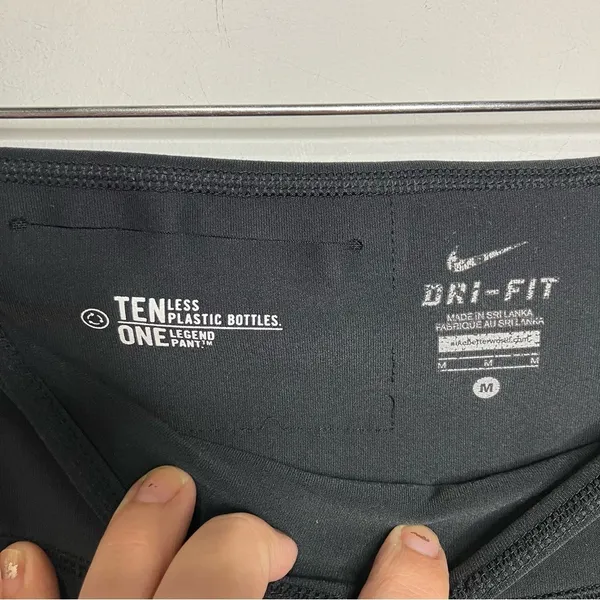 Nike dri fit leggings black‎ size medium - Image 4