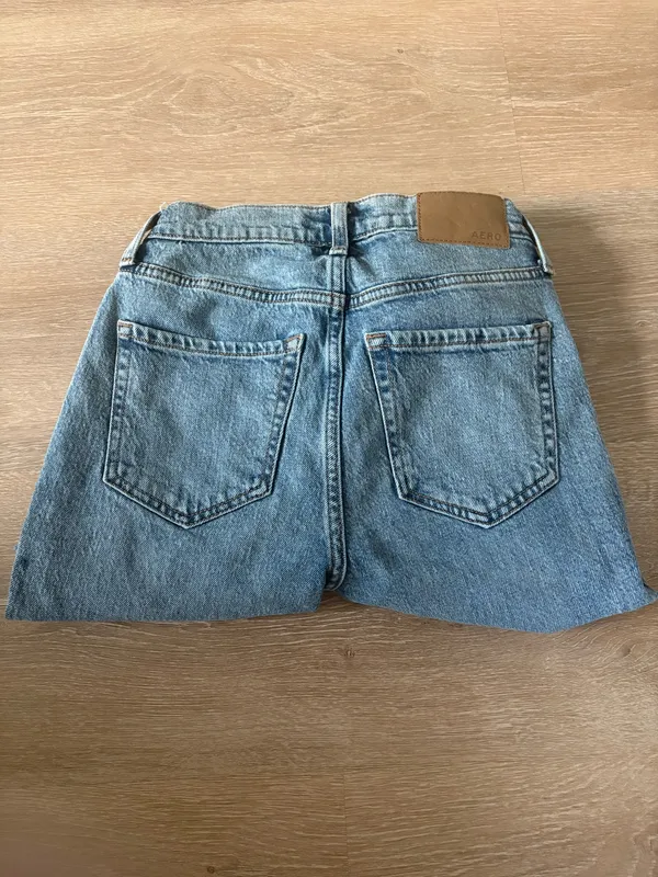 Aeropostale Jeans Distressed - Image 2