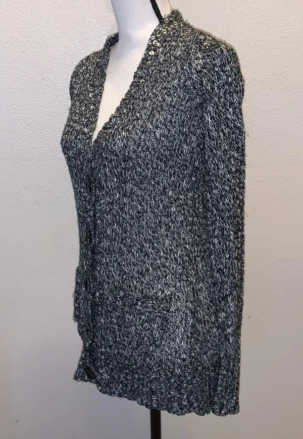 Mudd  heathered grey sequined v-neck button down sweater - Image 4