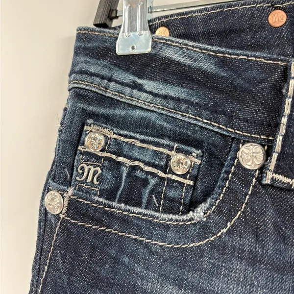 Miss me buckle embroidered Y2K 2000s 90s bootcut blue jeans size 29x3.5 long - Image 15