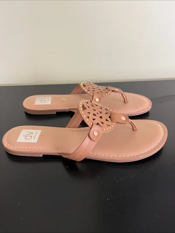 Dolce Vita Grimm Cognac Leather Thong Sandals with Decorative Medallion - Image 3