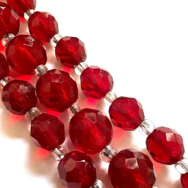 Red beaded triple strand bracelet - Image 3