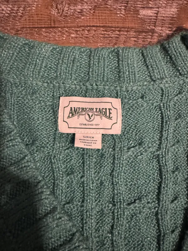American Eagle Outfitters Sweater - Image 2