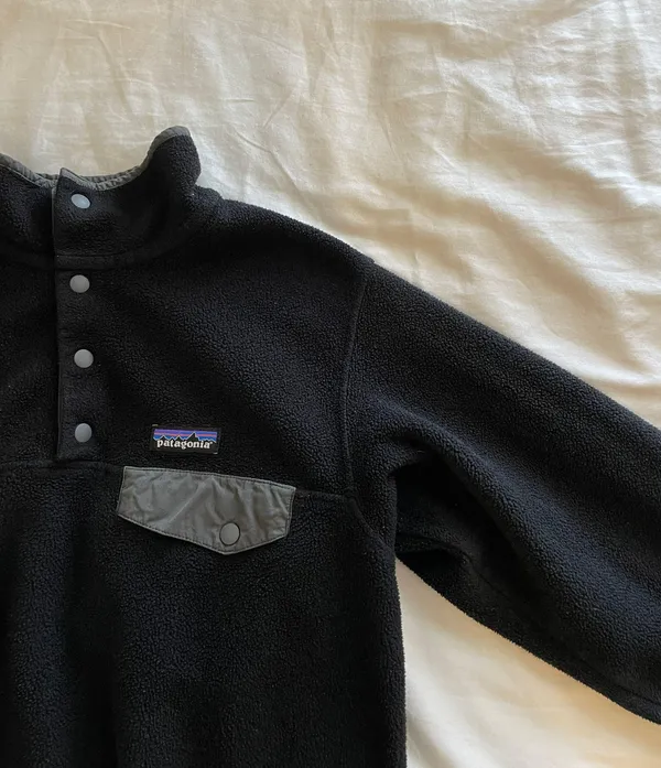 Patagonia Synchilla Black Pullover - Image 2