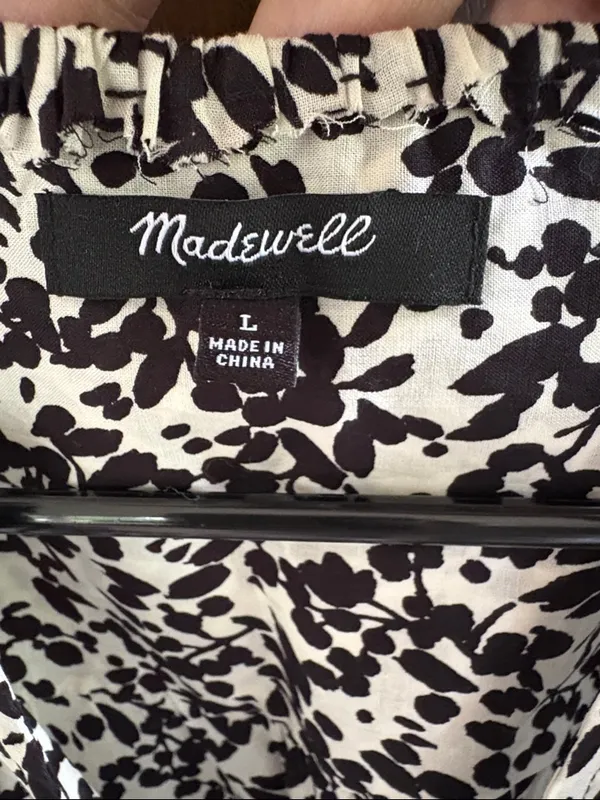 Like New Madewell Ruffle Floral Button Front Top Size Large - Image 7