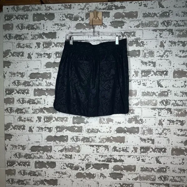 Orvis | women blue athletic skirt with shorts - Image 7