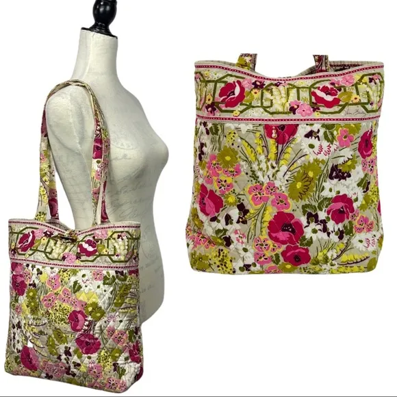 Vera Bradley Toggle Tote(make me blush print) - Image 2