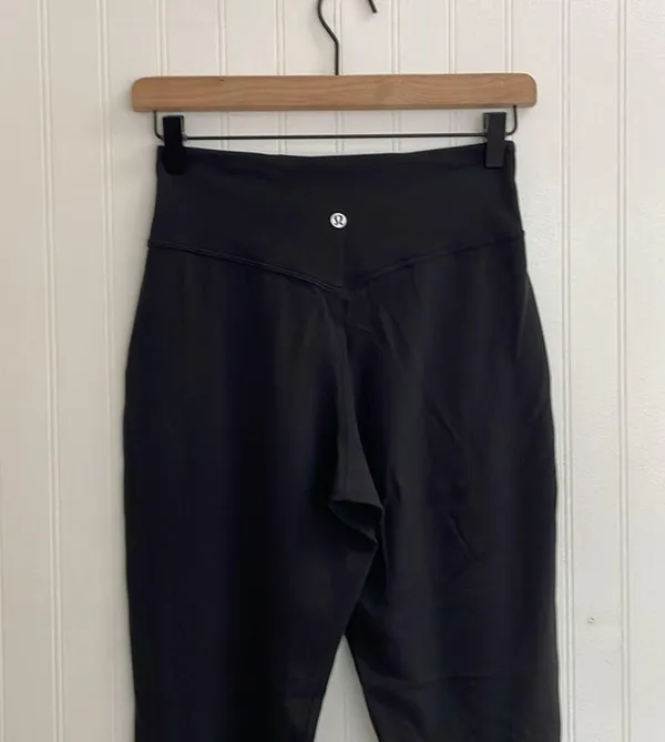 LULULEMON Align Jogger *28" in Black Size 4 - Image 10