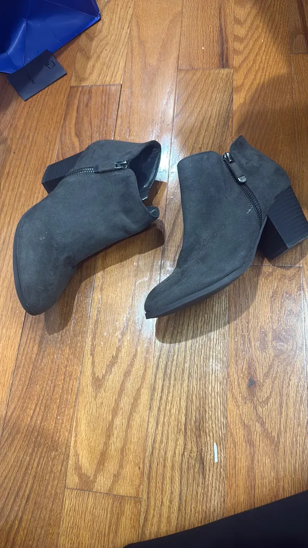 Black Pointed-Toe Ankle Booties - Image 2