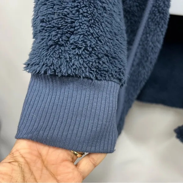 Koolaburra by Ugg Plush hooded Cardigan Size S Blue Oversized Open Front Pockets - Image 4