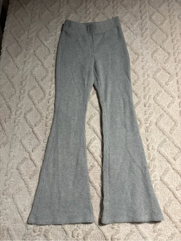 Aerie xsmall gray waffle knit pants flare - Image 2