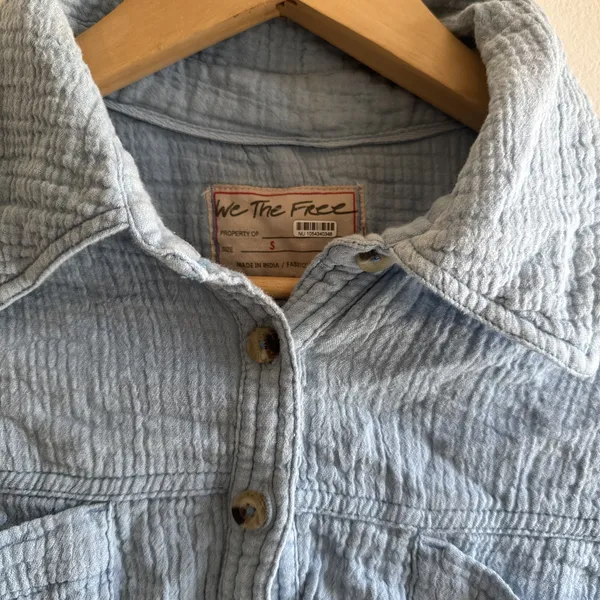 Free People We The Free Small Cardiff Top Button Oversized Blue Euc Spring READ - Image 2