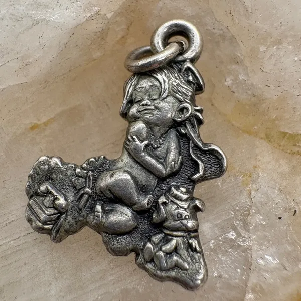 Vintage Sterling Silver Girl with Toys Charm Pendant Antiqued 925 Whimsical - Image 3