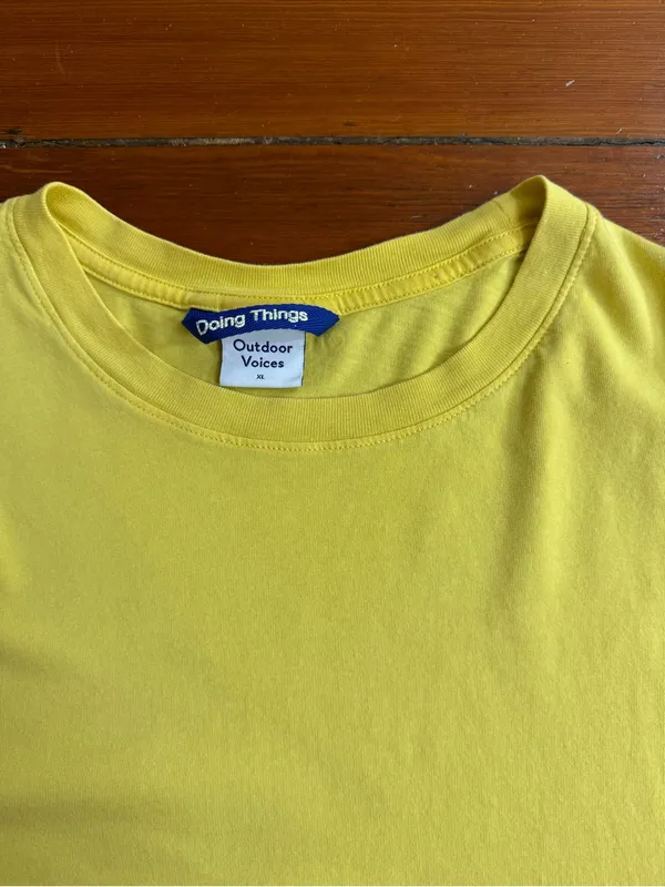 Outdoor Voices Long Sleeve Yellow Crewneck T-Shirt Active Athleisure Sz XL 💚🍄 - Image 6