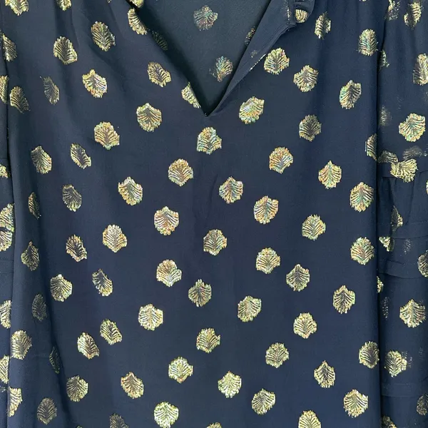 Lilly Pulitzer Giana Silk Top Navy and Gold V Neck Balloon Puff Long Sleeve SZ S - Image 6