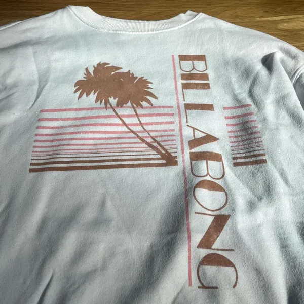 Billabong White and Pink Crewneck - Image 2