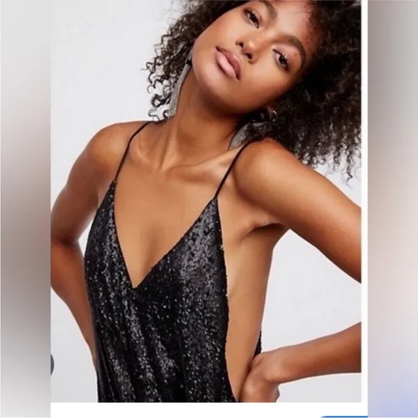 Free People Sequin Jumpsuit in black. Size XS - Image 4