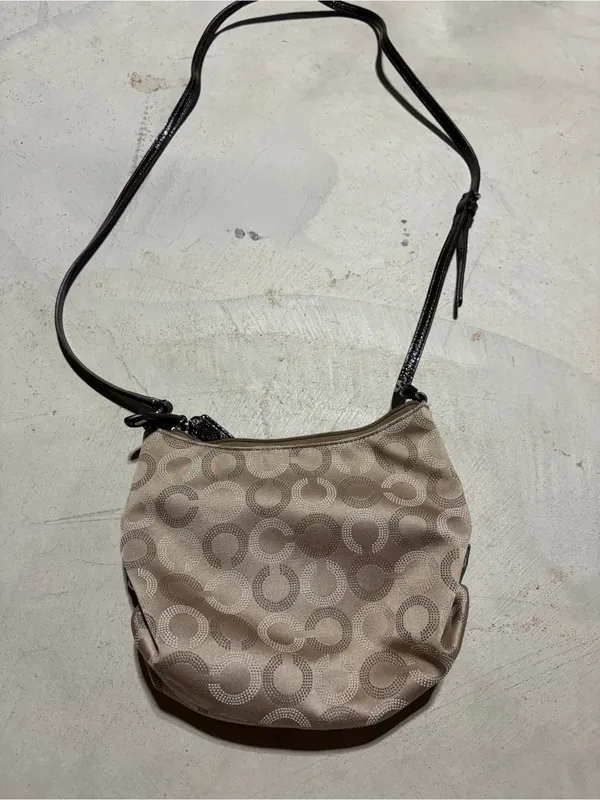 Coach Signature Ashley Crossbody Bag tan - Image 6