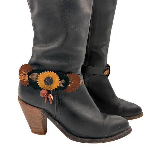 Frye Black Tall Leather Western Boots with Feather Detail Size 6 B - Image 4