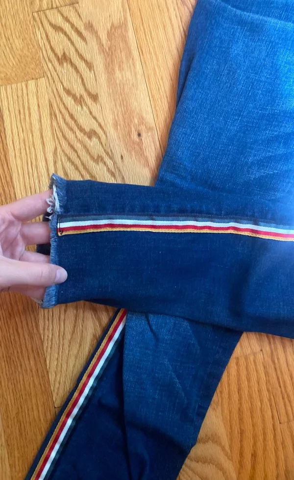 Abercrombie LONG High Rise Ankle Stripe Jeans - Image 3