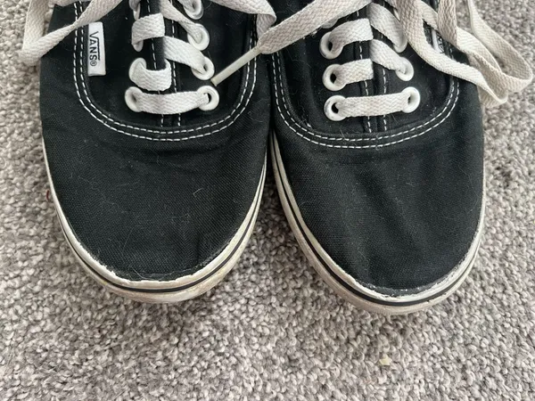 Vans Sneakers 🖤 - Image 3