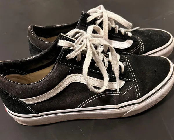 Sneakers - Image 5