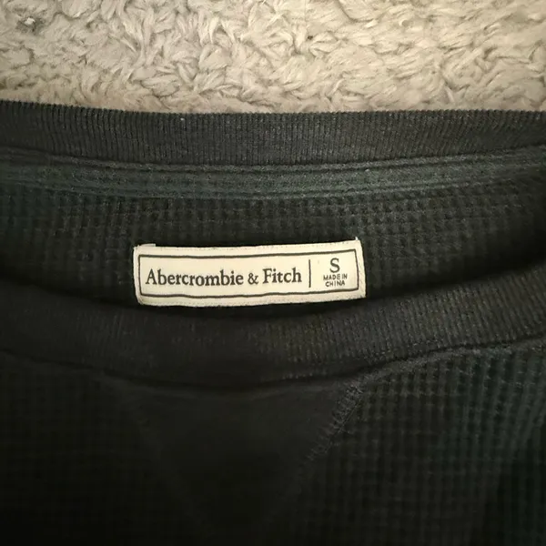 Abercrombie & Fitch dark grey long sleeve waffle knit top Size S - Image 2