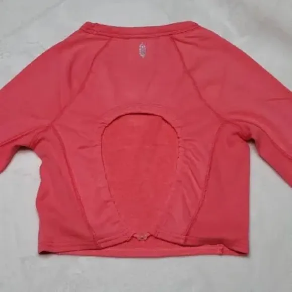 NWT‎ Free People movement circle back top in lipstick - Image 6