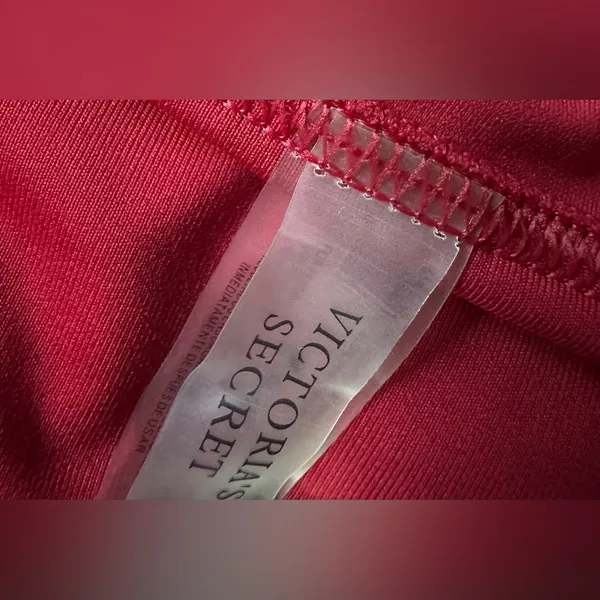 Victorias Secret Bikini- M bottoms, 34D halter tie top - Image 3