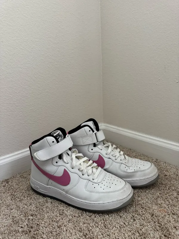 Nike Jordan White Air Jordan Sneakers - Image 3