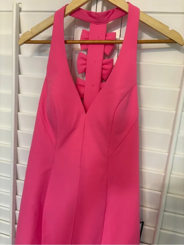 Seni & Cade Pink Bow Back Dress Size Medium - Image 3