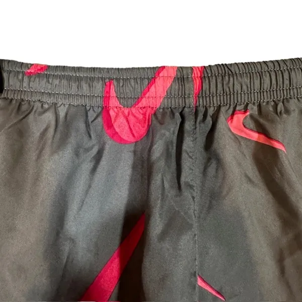 Nike Dri Fit Standard Fit Gray & Pink Nike Logo Athletic Shorts Women Sz L - Image 7