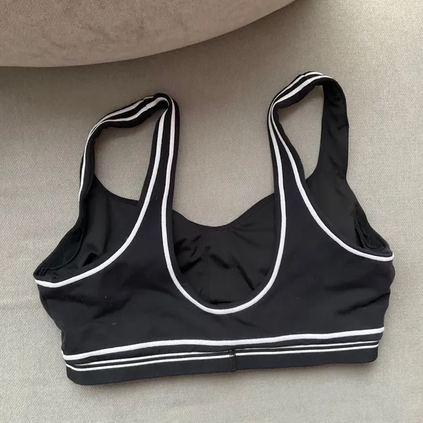 Alo Yoga Airbrush Heart Throb Bra Black/White S - Image 5