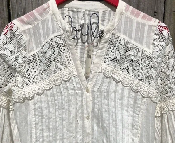 Feather Bone White Lace Long Sleeve Peasant Dress XS - Image 3