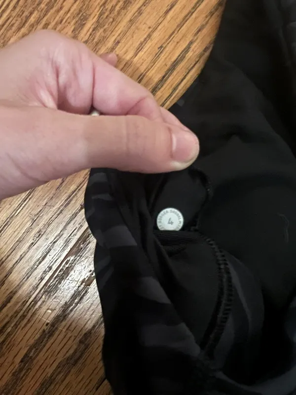 Lululemon Wunder Train Long-Line Bra - Image 4