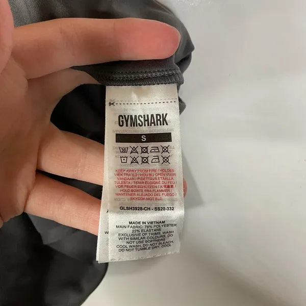 Gymshark Dark Gray Shorts Size Small - Image 4