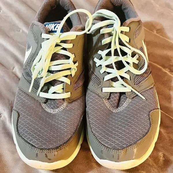 Nike Flex Running Shoes Sneakers Grey Mint Green Women’s 9.5 - Image 4