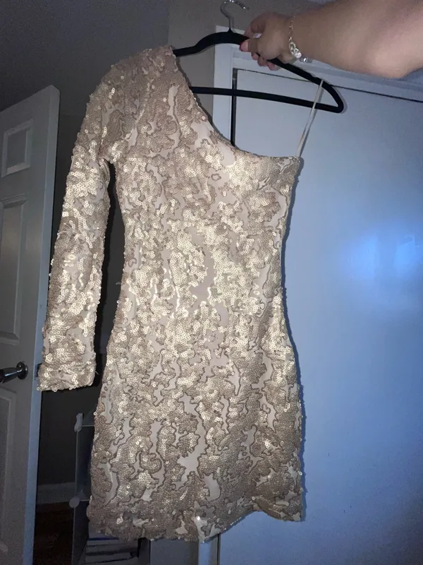 Guess Gold sequin mini dress - Image 2