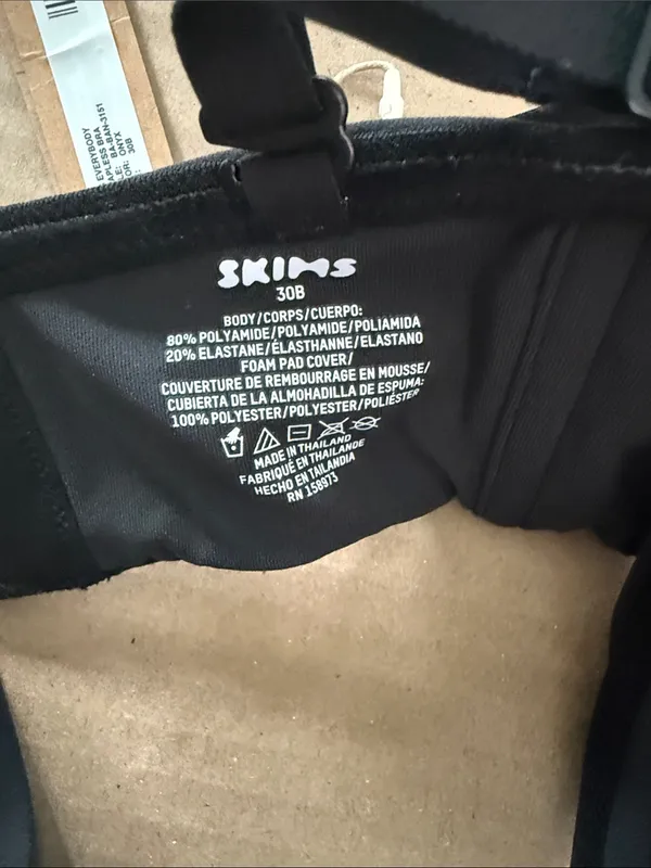 SKIMS Fits Everybody Strapless Bra - Onyx 30B - Image 8