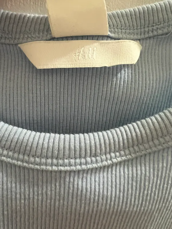 H&M Cropped Tank Top - Image 3