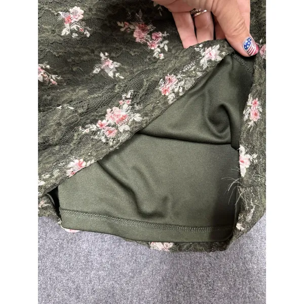 Elle Green‎ V-neck Blouse With Pink Flowers, Size M Whimsy Fairy Yk Lace Meah - Image 7