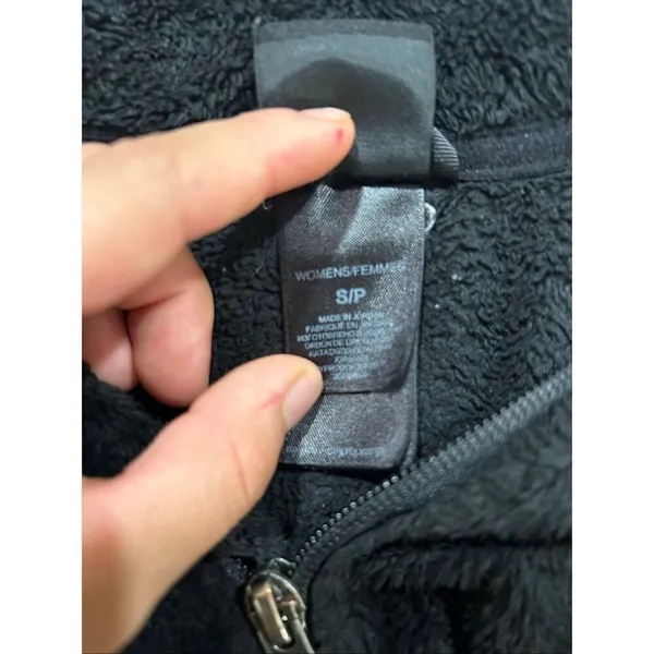 The North Face Women’s Small Black Full Zip Fleece Jacket Soft Cozy Outdoor - Image 4