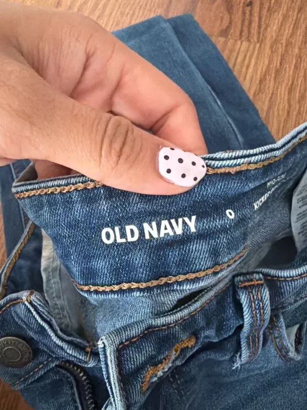 Old Navy Boot cut jeans - Image 3